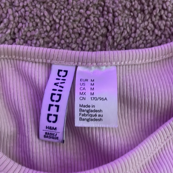 Cute crop top I got from H&M! Baby pink medium - Picture 3 of 4